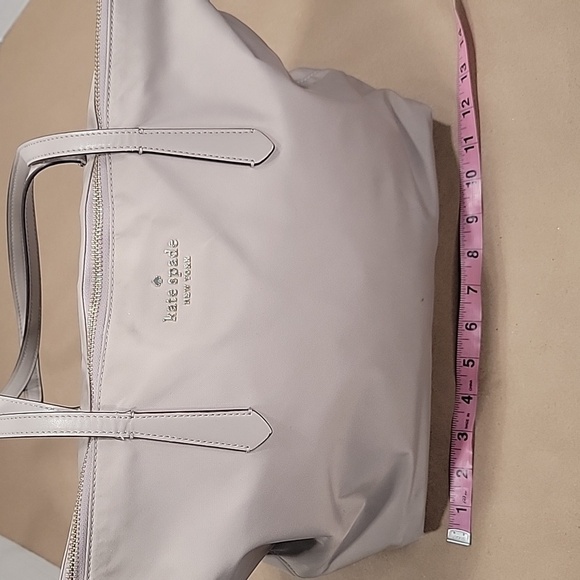 Kate Spade S362 Large Nylon Tote. Light Beige / Greige / Taupe. Used Condition. - Picture 7 of 16